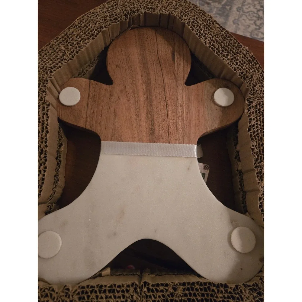 Entertainer gingerbread man